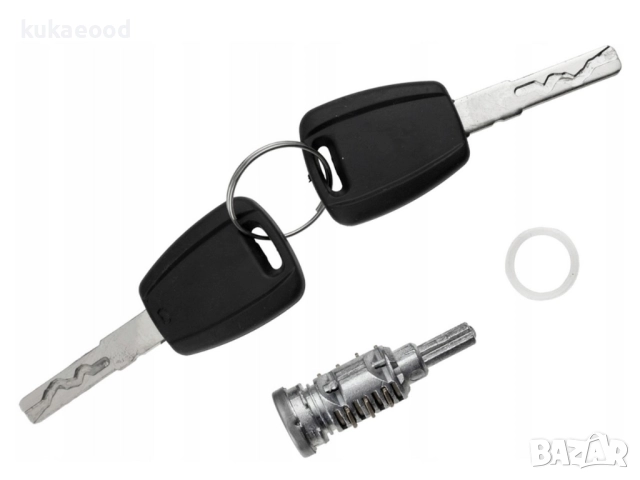 Патронник с ключове за врата Fiat 500L, снимка 3 - Части - 51817766