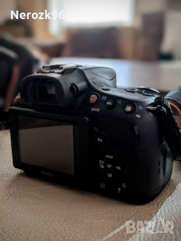 Фотоапарат Sony Alpha 58 +обектив Kit 16-50 f/2.8 SSM, снимка 2 - Фотоапарати - 52848016