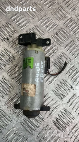 Моторче предна седалка Audi A4 2005г.	