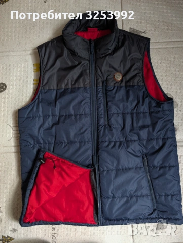 Оригинален Капитониран Елек FC Bayern Munchen, снимка 4 - Спортни дрехи, екипи - 53946754