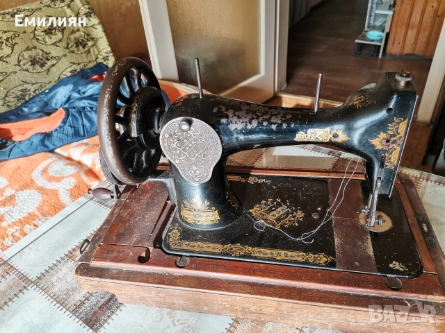 шевна машина, снимка 2 - Антикварни и старинни предмети - 52935730