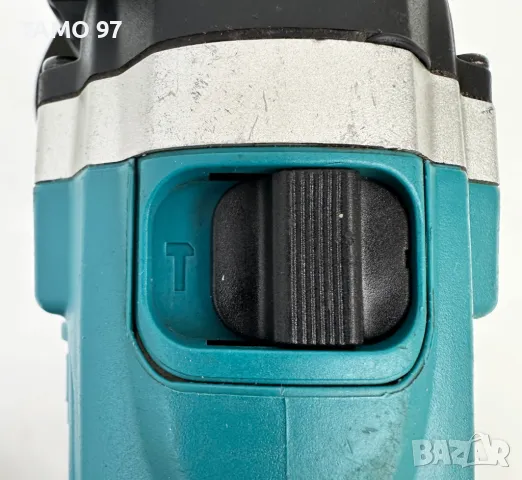 Makita HP1631 - Ударна бормашина 710W като нова!, снимка 4 - Бормашини - 49719433
