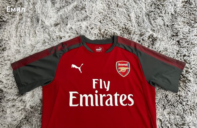 Оригинална тениска Puma x Arsenal F.C. Размер S, снимка 2 - Тениски - 46408785