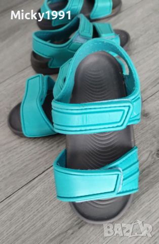 Олекотени силиконови сандали , снимка 3 - Детски сандали и чехли - 45223080