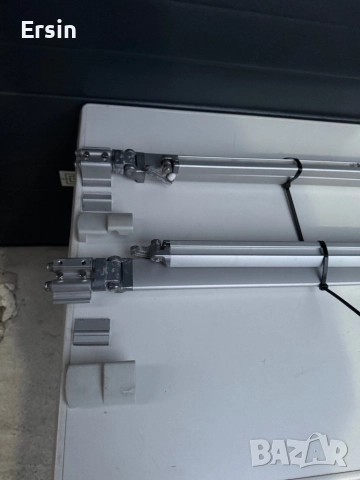 Комплект оригинални Рамена за Тента Thule Omnistor  (ляв и десен) (L-R) (Цял комплект) , снимка 2 - Палатки - 52032006