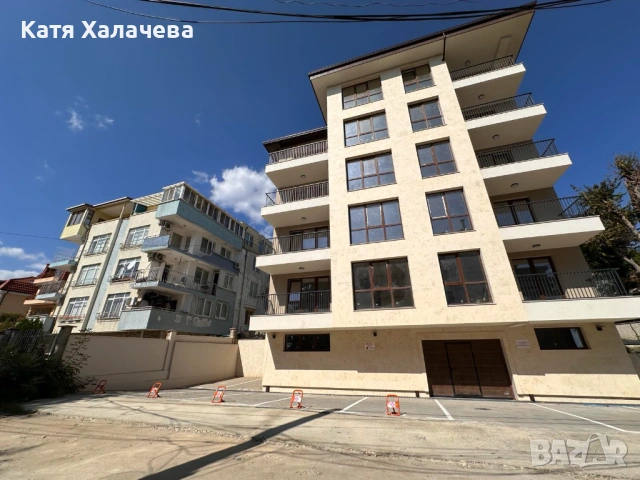 Продавам Панорамен двустаен апартамент -в гр. Варна , ж.к. Бриз. Апартамента е на ет. 3 / 6 , в нова, снимка 13 - Апартаменти - 53615208