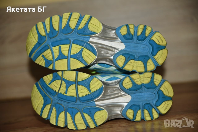 Asics Оригинални дамски маратонки 38 номер сини, снимка 5 - Маратонки - 53796471