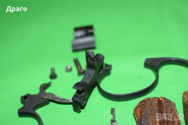 Комплект части за руски револвер Наган - Императорска Тула 1909 г, снимка 7 - Бойно оръжие - 53815464