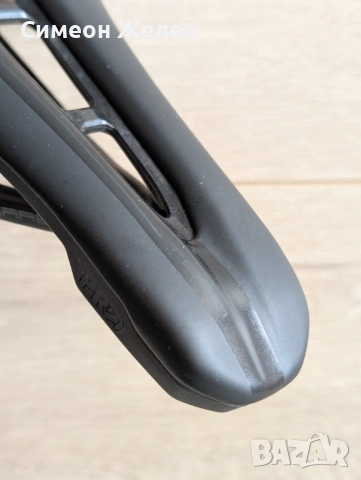 Седалка Pro Stealth Team 142 mm, снимка 7 - Части за велосипеди - 53880264
