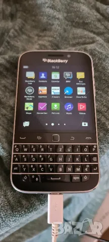 Blackberry Clasic, снимка 4 - Blackberry - 48736530