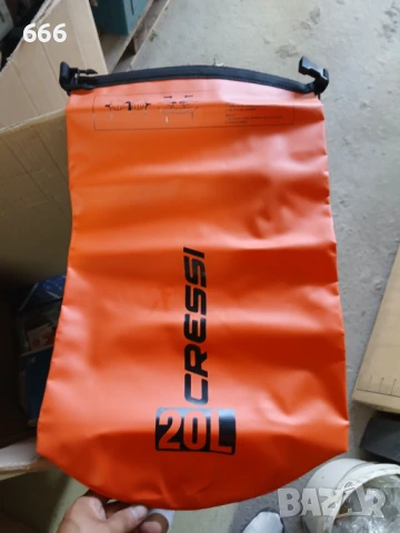 Водоустойчива чанта CRESSI 20L, снимка 4 - Други спортове - 51380134