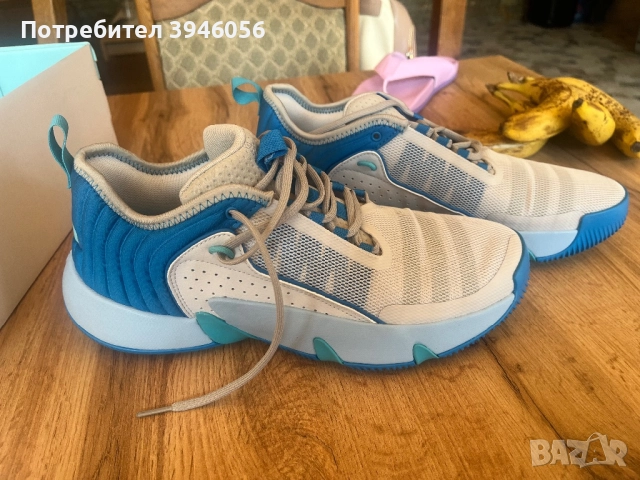 Адидас 45 номер (оригинал), снимка 4 - Маратонки - 52888073