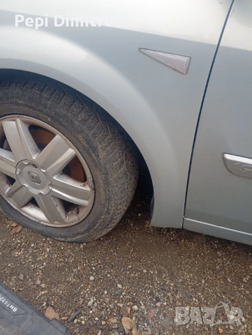 Десен калник за Renault Scenic II (2003-2009г.)