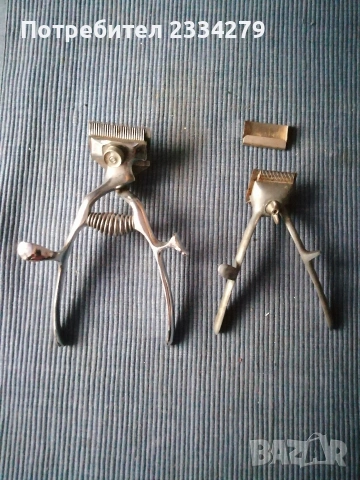 Автентични бръснарски прибори, машинка за точене на ножчета и подстригване. , снимка 5 - Антикварни и старинни предмети - 53213142