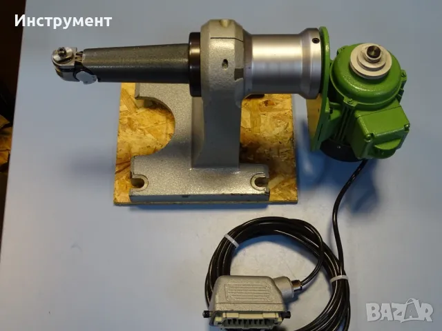 Ъглова високооборотна глава Deckel Corner Milling Spindle Head 2000-6000min-1, снимка 9 - Резервни части за машини - 46819609