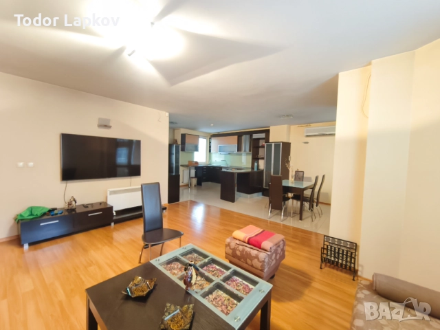 Имот в Центъра , снимка 13 - Апартаменти - 52386667