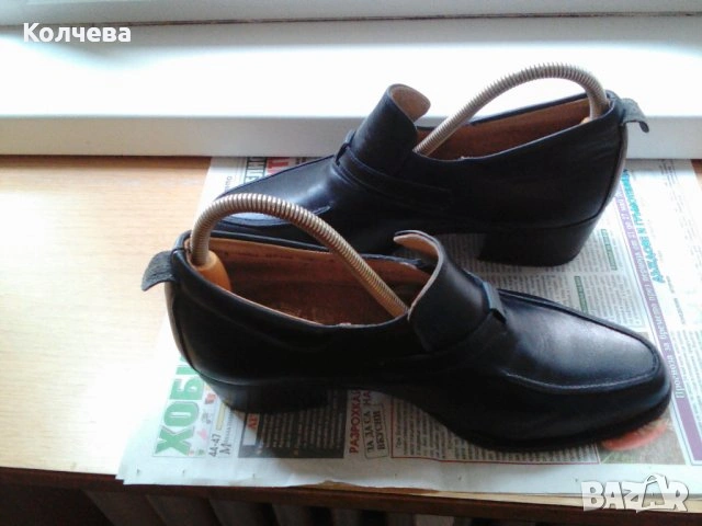 продавам шапка от естествена кожа за 15 лв. и др. зимни шапки, снимка 17 - Шапки - 24017390