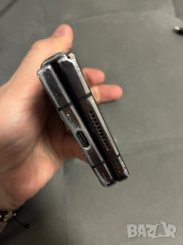 Samsung Galaxy Z Fold 4 - за части, снимка 4 - Samsung - 53144786