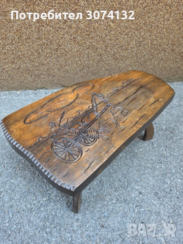 Ретро масичка с дърворезба, снимка 6 - Маси - 53880229