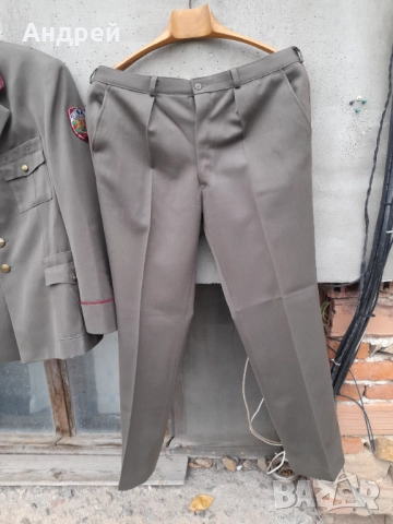 Стара военна униформа #2, снимка 3 - Антикварни и старинни предмети - 52228690