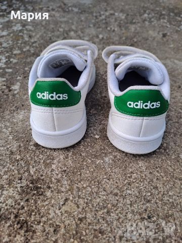 Adidas номер 25/26, снимка 2 - Детски маратонки - 45134937