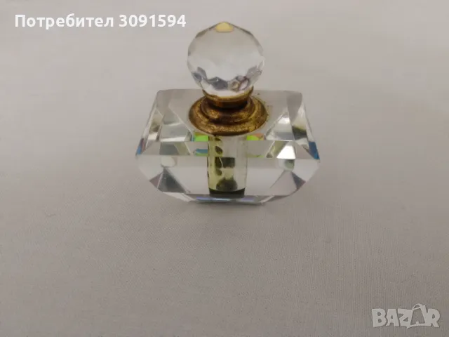Старо  колекционерско кристално шише за парфюм 