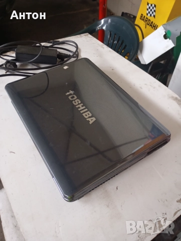 Лаптоп Тошиба  , снимка 4 - Лаптопи за дома - 52271896