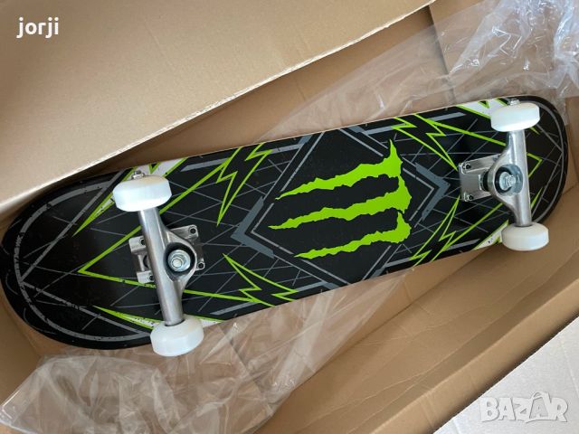 Monster Energy Drink скейтборд Skateboard, снимка 1 - Скейтборд, ховърборд, уейвборд - 46783602