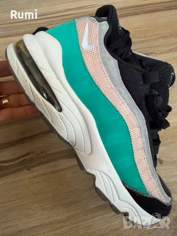 Оригинални маратонки Nike Air Max 95 GS ! 37,5 н