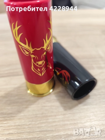 🎄 Коледен комплект шотове – 2 или 4 чашки с елен, в кутия, снимка 9 - Чаши - 51994151