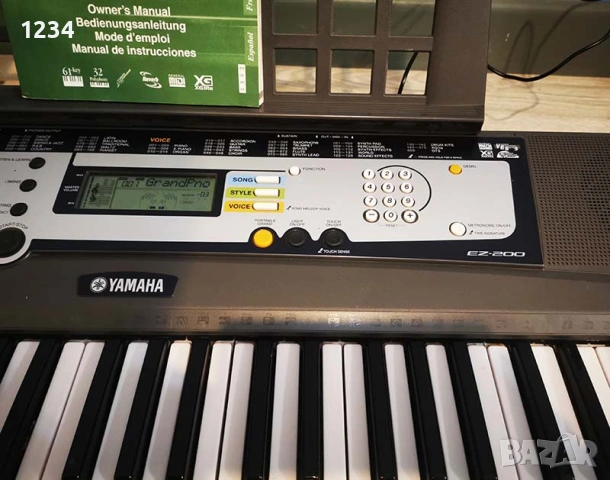 Синтезатор клавир YAMAHA EZ-200 с динамична светеща клавиатура 5 октави, снимка 8 - Синтезатори - 53599550