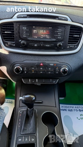 Кия Соренто , снимка 8 - Автомобили и джипове - 53903597