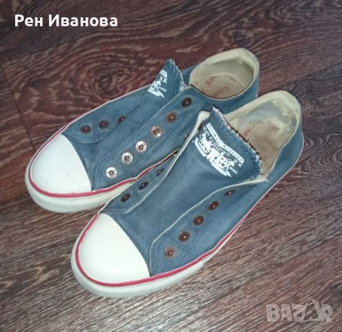 Продавам дамски гуменки Levis , снимка 3 - Маратонки - 45423528