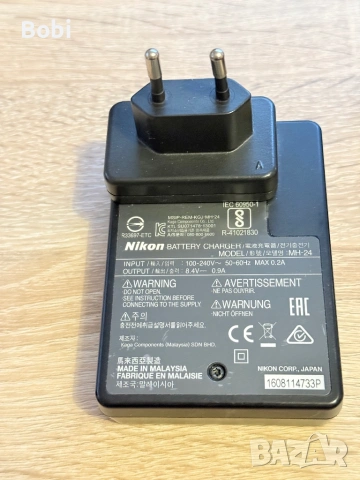 Nikon MH-24 зарядно, снимка 2 - Батерии, зарядни - 53889950