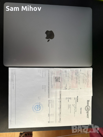 Apple MacBook Pro M2 13inch + Подарък Airpods Pro 2nd generation, снимка 5 - Лаптопи за работа - 44975952