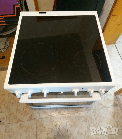 Печка Electrolux , снимка 4 - Печки, фурни - 53281015