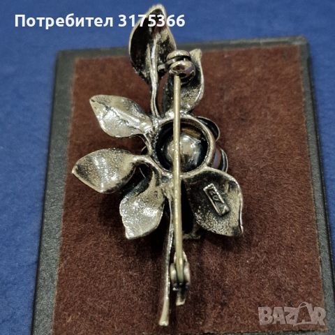 Стара сребърна брошка 30 те години на XX век, снимка 2 - Антикварни и старинни предмети - 45687663