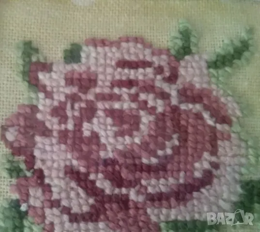 Роза -Бродирана картична 12/12, снимка 2 - Декорация за дома - 50254002