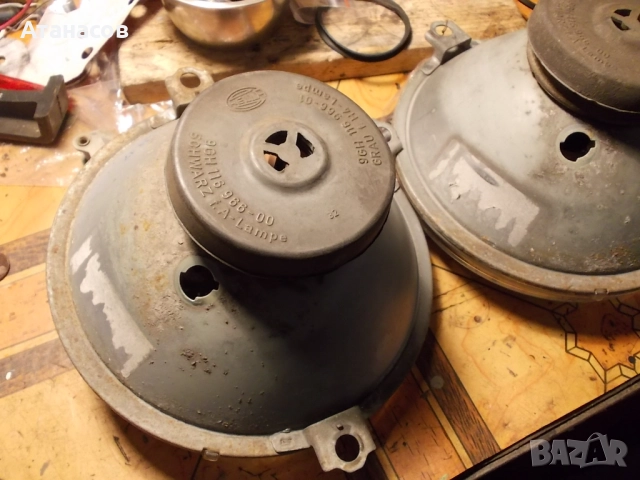 Продавам фарове за фолксваген голф 2