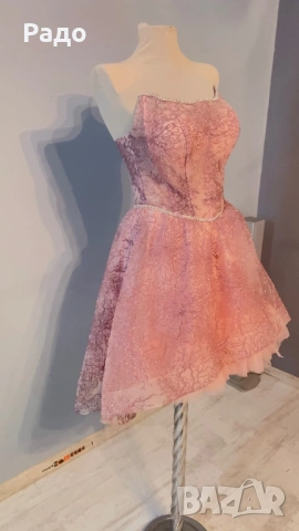 Булченските и абитуриентски рокли