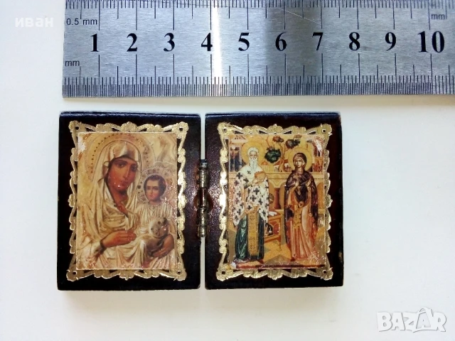 Стари малки икони, снимка 2 - Антикварни и старинни предмети - 50681877