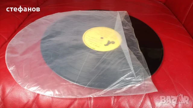 Дългосвиреща грамофонна плоча на ANDRE DEDJEAN „guitare of love”, Франция, снимка 3 - Грамофонни плочи - 50973420