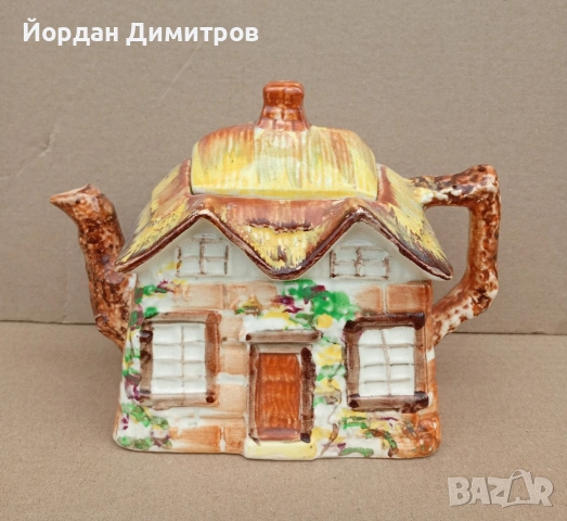 порцеланов чайник 