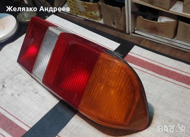 Форд Сиера 82-86 г десен стоп , снимка 2 - Части - 52416884