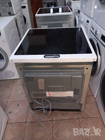 Свободно стояща печка с керамичен плот VOSS Electrolux с две години гаранция!, снимка 9 - Печки, фурни - 52676398