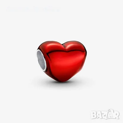 Pandora талисман Metallic Red Heart , снимка 2 - Гривни - 48621180