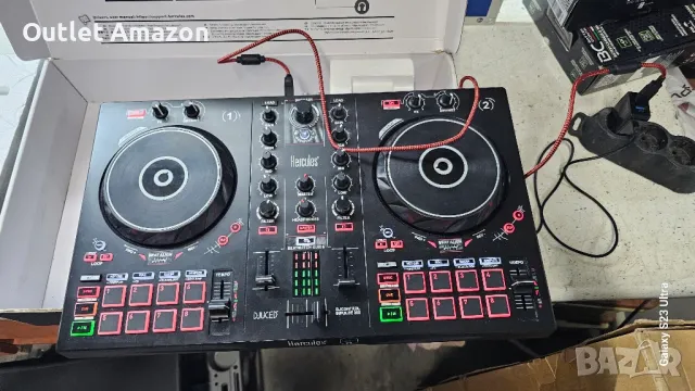 Hercules DJ DJControl Inpulse 300 MK2 DJ контролер

, снимка 1 - Ресийвъри, усилватели, смесителни пултове - 47565250