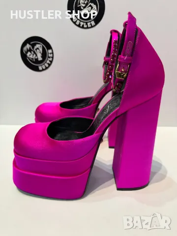 VERSACE Purple Satin Medusa Block Heel Pumps. Номер 37, снимка 2 - Дамски обувки на ток - 49638004