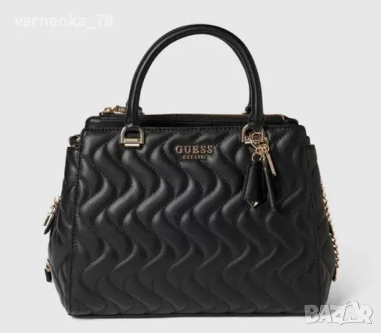 маркова Дамска чанта Guess От FreeShop, снимка 1 - Чанти - 46829695