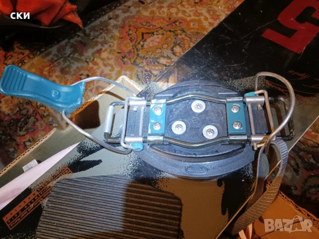 Сноуборд Burton 155см с твърди автомати , снимка 11 - Зимни спортове - 48931147